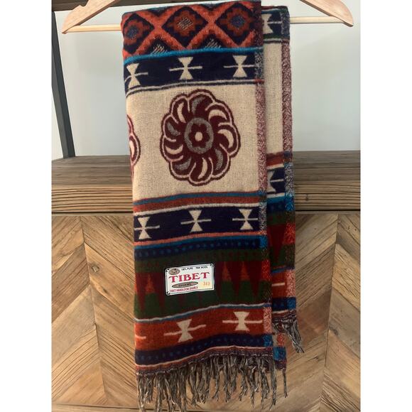 Colorful Wool Shawl Southwestern or Western Style 100% Yak Wool - Picture 2 of 3